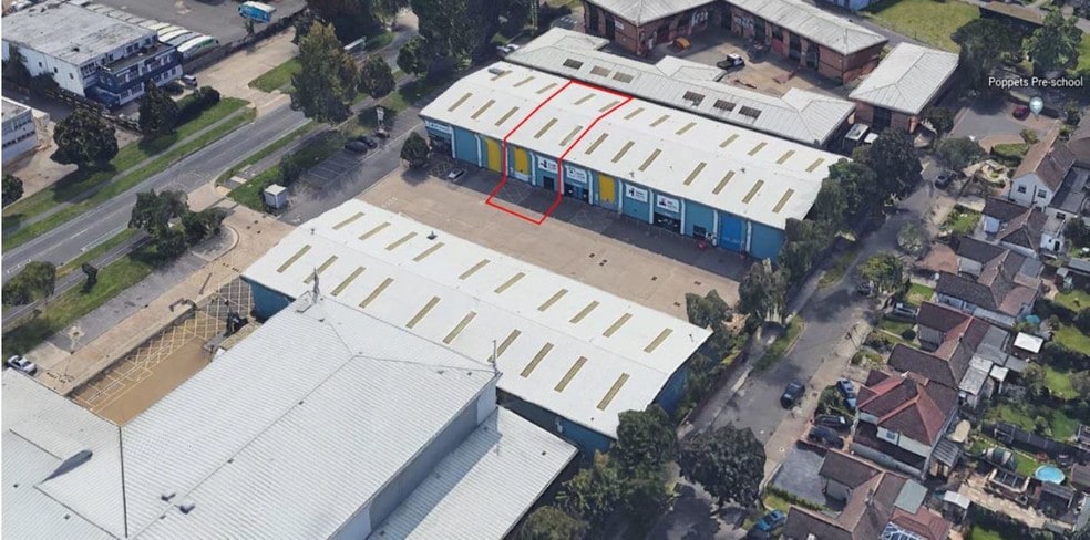 3 Cray Av, Orpington for sale - Building Photo - Image 1 of 1