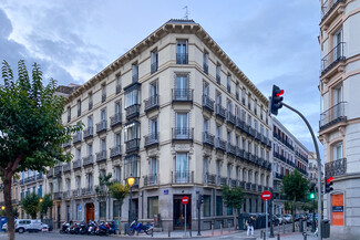 More details for Calle de Bárbara de Braganza, 2, Madrid - Retail for Rent