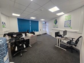 1A Offington Ln, Worthing to rent Interior Photo- Image 1 of 3