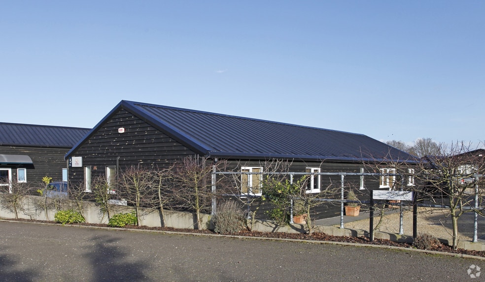 Manningtree Rd, Dedham for sale - Primary Photo - Image 1 of 7