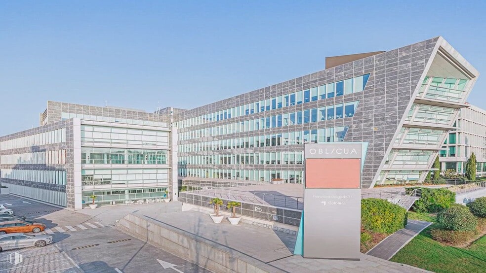 Calle Francisca Delgado, 11, Alcobendas, Madrid to rent - Commercial Listing Video - Image 2 of 21