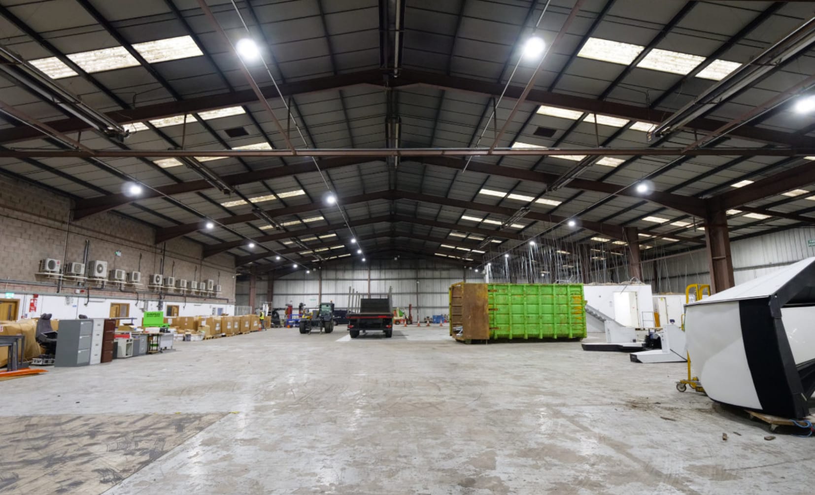 41 Rhoose Rd, Barry to rent Interior Photo- Image 1 of 7