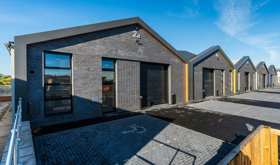 Hookstone Park, Harrogate to rent - Building Photo - Image 1 of 5