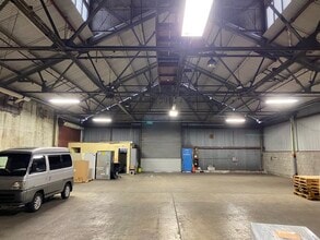 1469 Kalani St, Honolulu, HI to rent Interior Photo- Image 2 of 3