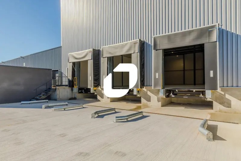 Industrial in Corbas to rent - Building Photo - Image 3 of 31