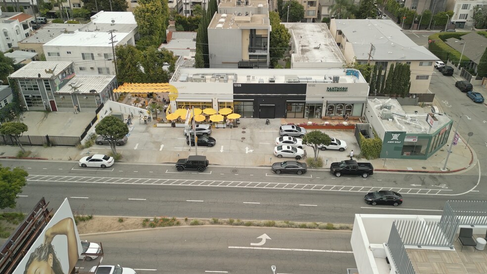 1010 N Fairfax Ave, West Hollywood, CA for sale - Building Photo - Image 3 of 12