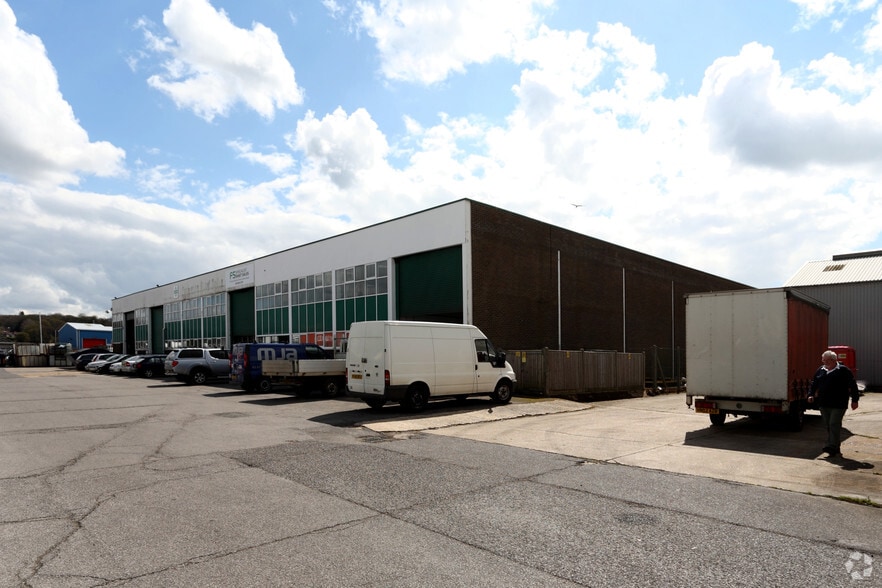 Lower William St, Southampton for sale - Primary Photo - Image 1 of 1