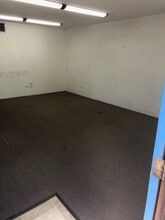 1155 S Huron St, Denver, CO to rent Interior Photo- Image 2 of 6