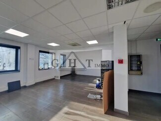 More details for Office, Retail to Rent