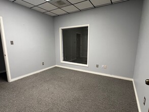 4601 50th St, Lubbock, TX for rent Building Photo- Image 1 of 4