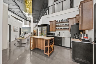 112 Main St, Port Chester, NY to rent Interior Photo- Image 2 of 4