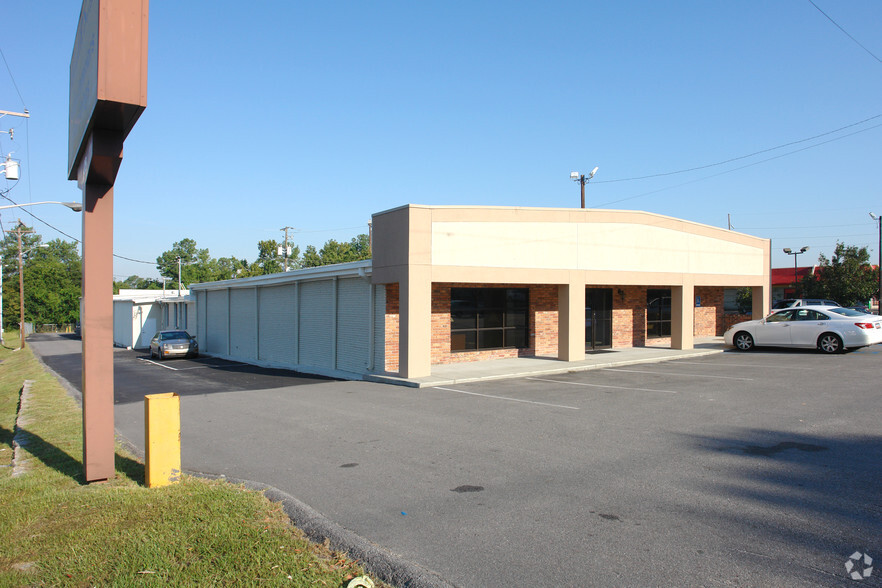 2905 Two Notch Rd, Columbia, SC for rent - Building Photo - Image 2 of 5