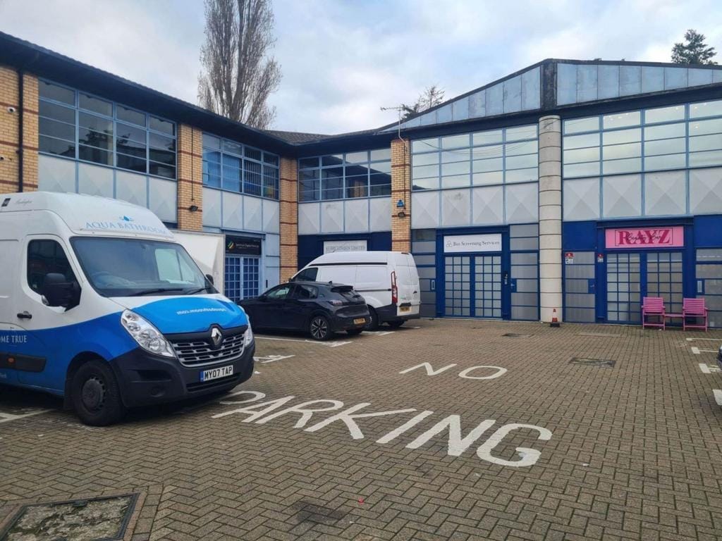 Worton Rd, Isleworth to rent Interior Photo- Image 1 of 8