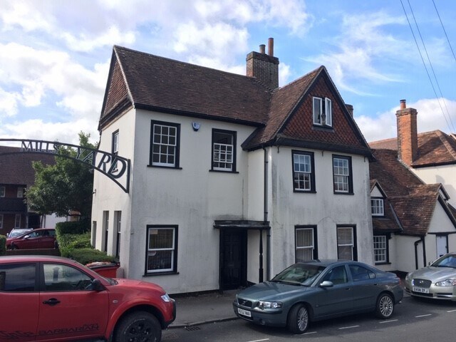 14 West Mills, Newbury to rent Primary Photo- Image 1 of 2