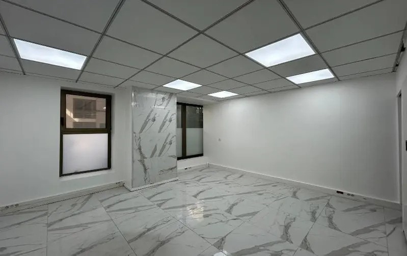 114 Rue Gallieni, Boulogne-Billancourt to rent - Interior Photo - Image 2 of 5