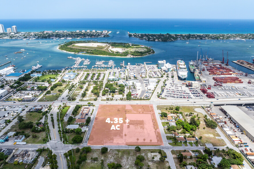 68 W 11th St, Riviera Beach, FL for sale - Building Photo - Image 1 of 6