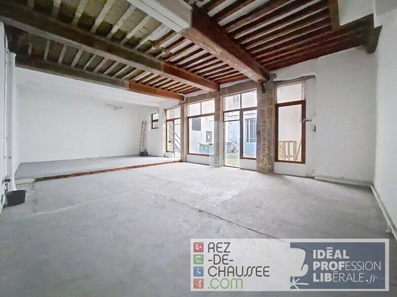 Build-to-Rent in Lyon for sale - Interior Photo - Image 3 of 5