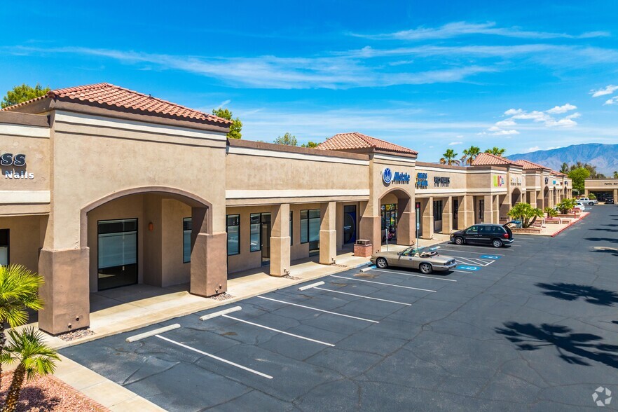 355 W Mesquite Blvd, Mesquite, NV for rent - Building Photo - Image 1 of 5