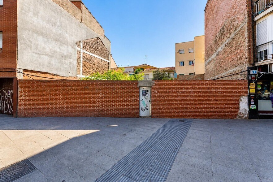 Land in Madrid, Madrid for sale - Building Photo - Image 1 of 8