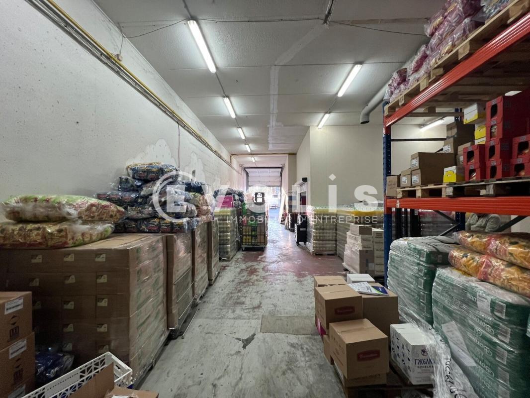Light Industrial in Neuilly-sur-Marne for sale Interior Photo- Image 1 of 7