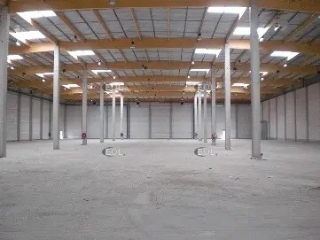 Location Entrepôt 5 946 m² à 42 162 m² - Photo 1
