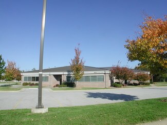 More details for 905 NE McClain Rd, Bentonville, AR - Co-working to Rent