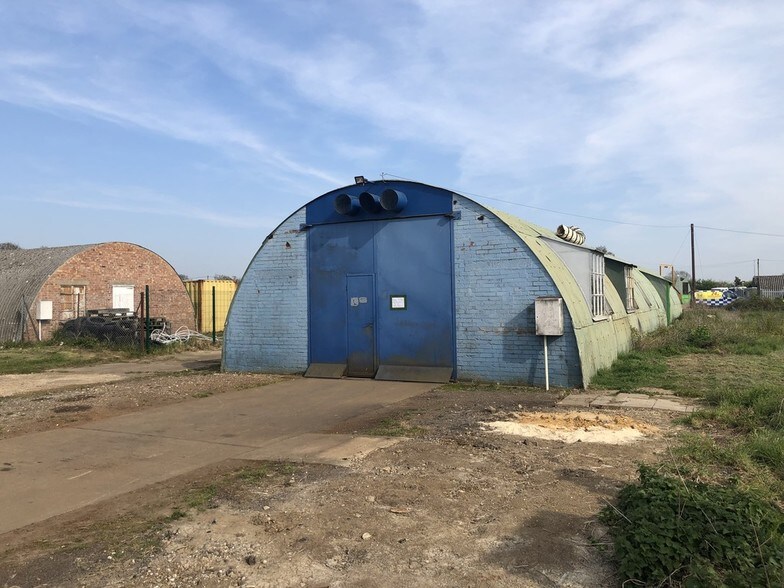 Raydon Rd, Colchester for sale - Primary Photo - Image 1 of 1