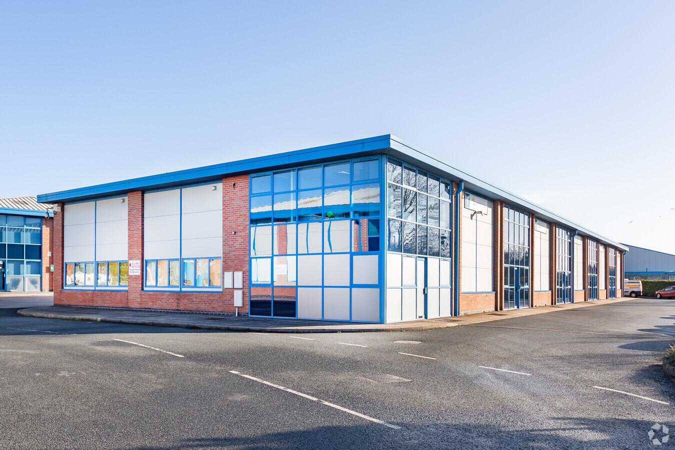 Bettys Ln, Norton Canes, WS11 9UU - Industrial for Rent - 5,688 SF - GBR