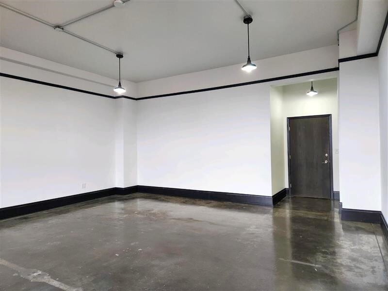 275 4th St E, Saint Paul, MN to rent Interior Photo- Image 1 of 3