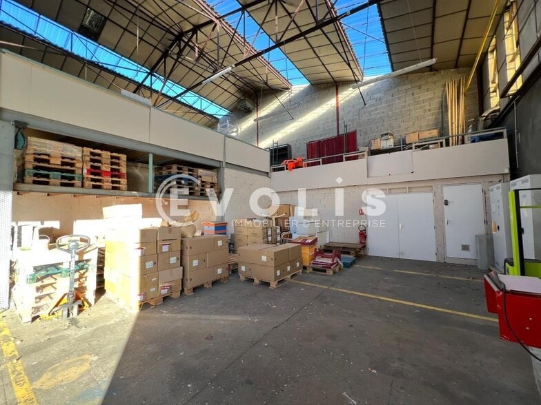 Light Industrial in Villefranche-sur-Saône for sale - Interior Photo - Image 3 of 15
