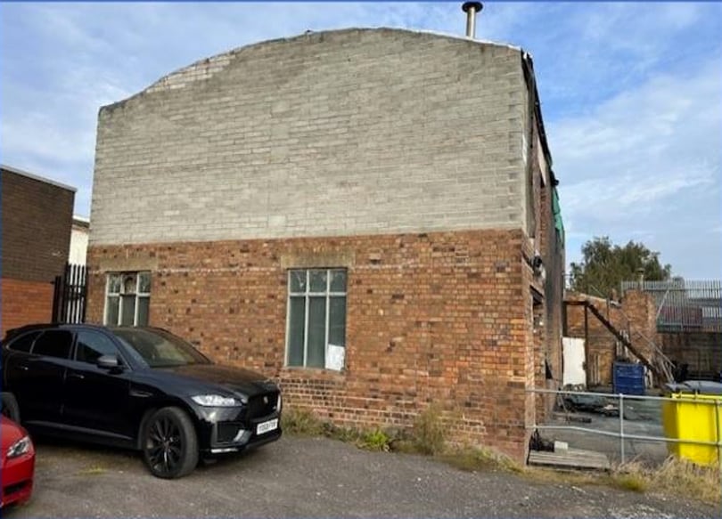 34 Commercial Road St, Wolverhampton for sale - Building Photo - Image 2 of 5