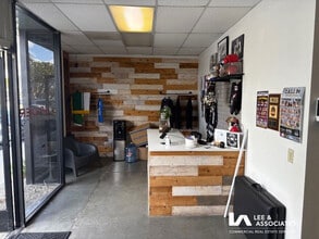 16520 Harbor Blvd, Fountain Valley, CA to rent Building Photo- Image 2 of 5