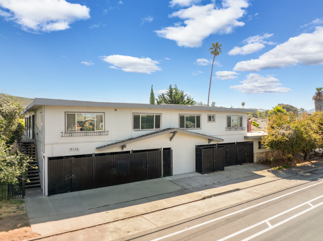 9326 Bancroft Ave, Oakland, CA for sale - Building Photo - Image 2 of 38