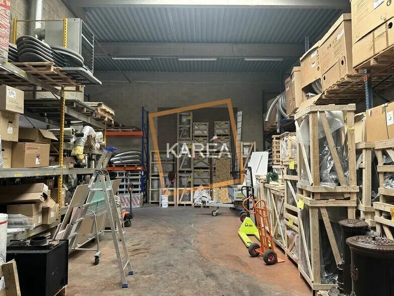 Light Industrial in Collégien to rent - Interior Photo - Image 2 of 5