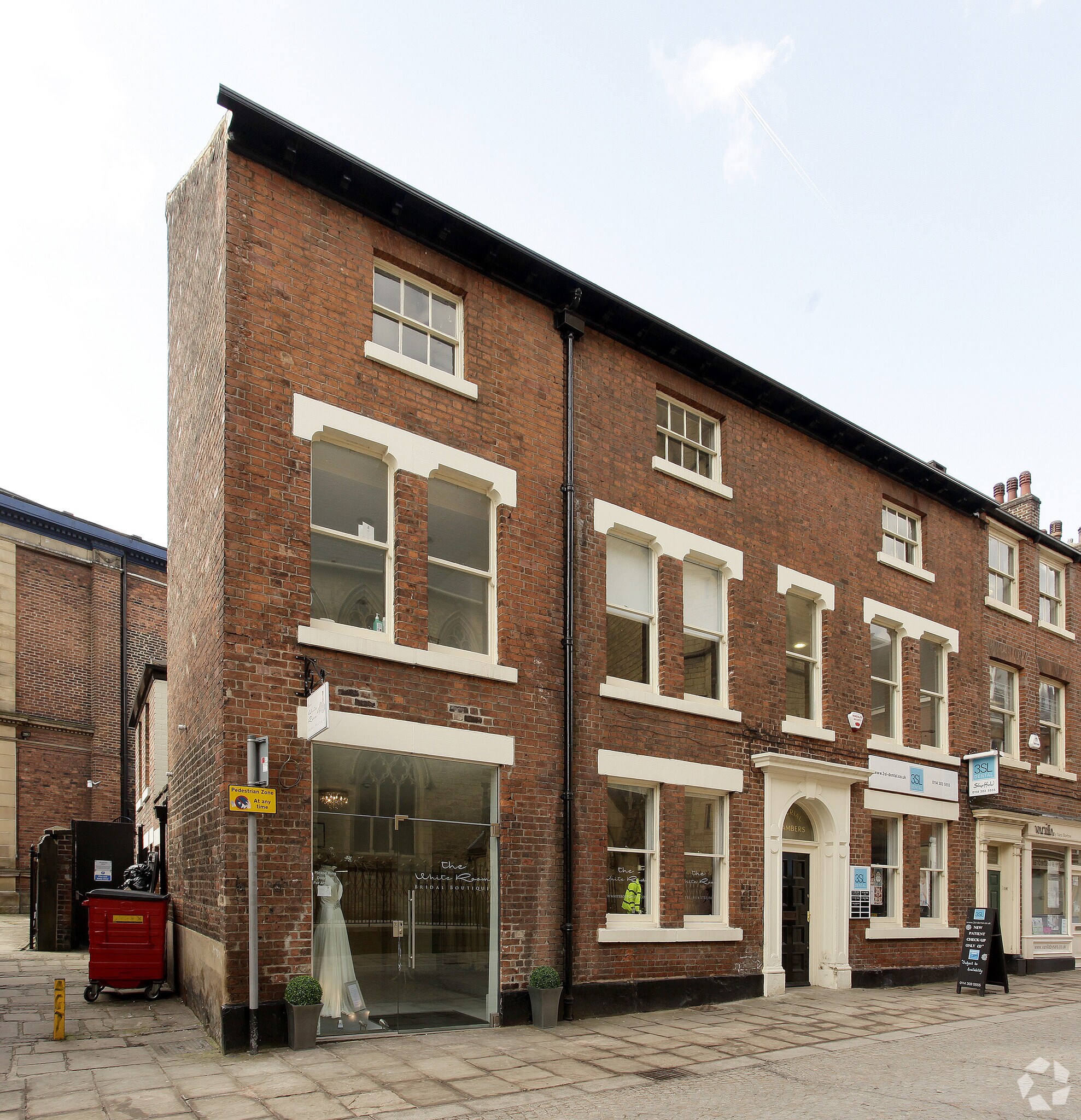 18-20 Norfolk Row, Sheffield for sale Primary Photo- Image 1 of 1