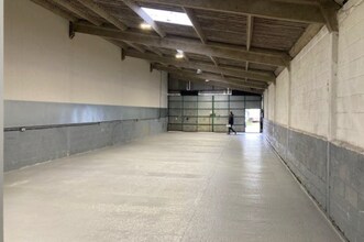 Pump Ln, Reading to rent Interior Photo- Image 2 of 3