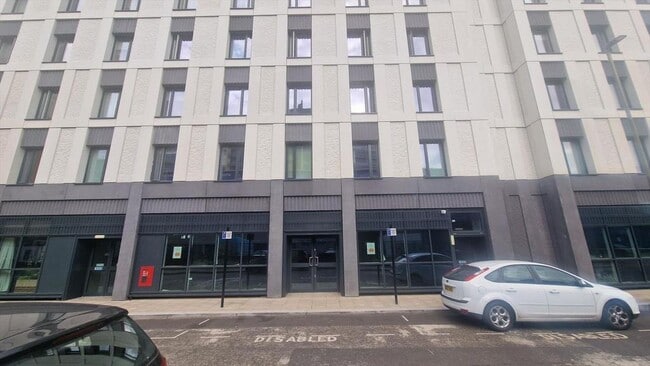 More details for 41-47 Mendip Rd, London - Retail to Rent