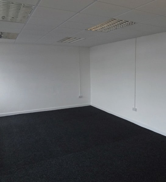 57-57B West Harbour Rd, Edinburgh to rent Interior Photo- Image 1 of 3