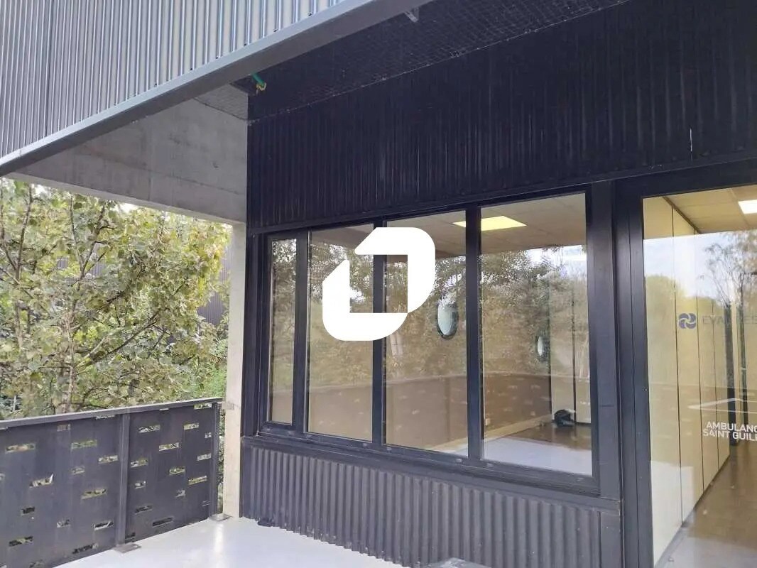 Office in Montpellier to rent Building Photo- Image 1 of 13