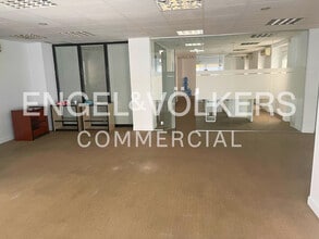 Office in Madrid, Madrid to rent Interior Photo- Image 1 of 6