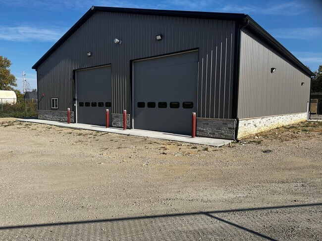 More details for 1353 East St, Morris, IL - Industrial to Rent