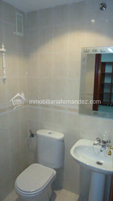 Office in Cáceres to rent - Building Photo - Image 2 of 5