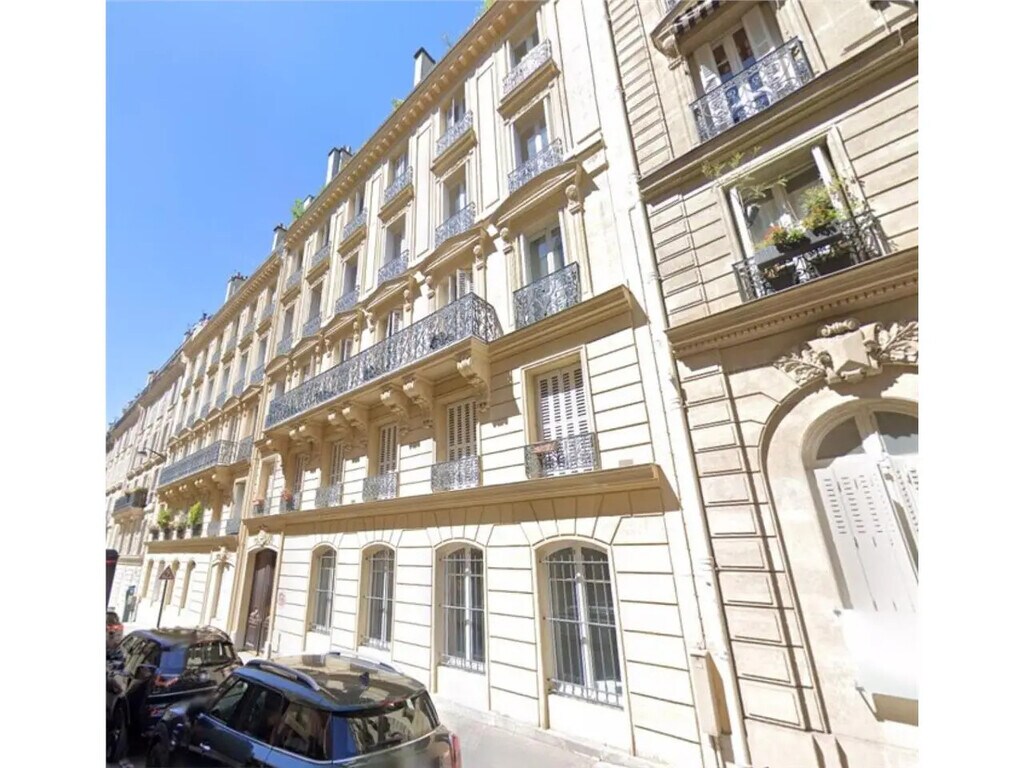 Location Bureaux 136 m² - Photo 1