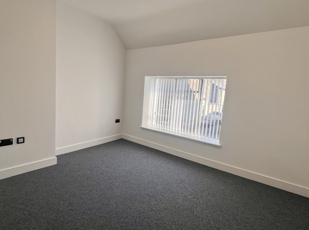 2-4 Garden Ln, Rhandirmwyn to rent Interior Photo- Image 1 of 2