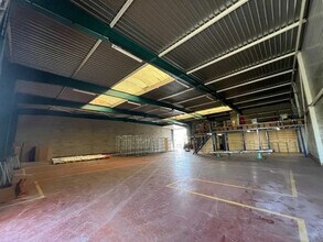 20 Rue Des Cerisiers, Lisses to rent Interior Photo- Image 1 of 3