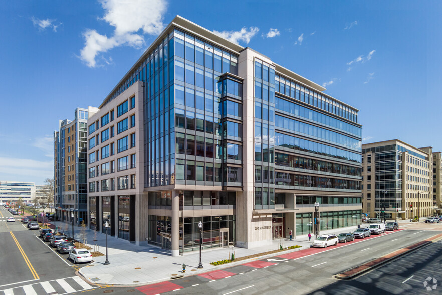 250 M St SE, Washington, DC for sale - Building Photo - Image 1 of 1