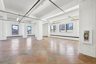 5500-5528 Wilshire Blvd, Los Angeles, CA to rent Building Photo- Image 2 of 11