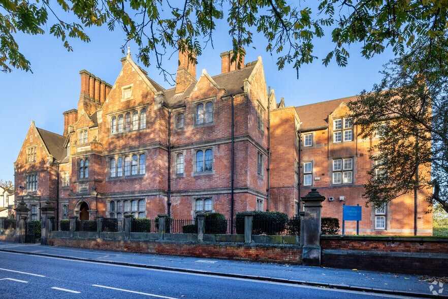 Uttoxeter New Rd, Derby to rent - Building Photo - Image 2 of 2