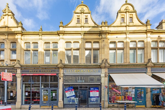 More details for 11 Corporation St, Dewsbury - Retail to Rent