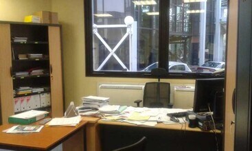Office in Créteil to rent Interior Photo- Image 1 of 8